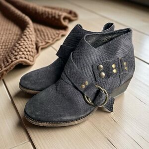 Free People Snakeskin-Embossed Harness Ankle Boots – Size 36 (US 6)